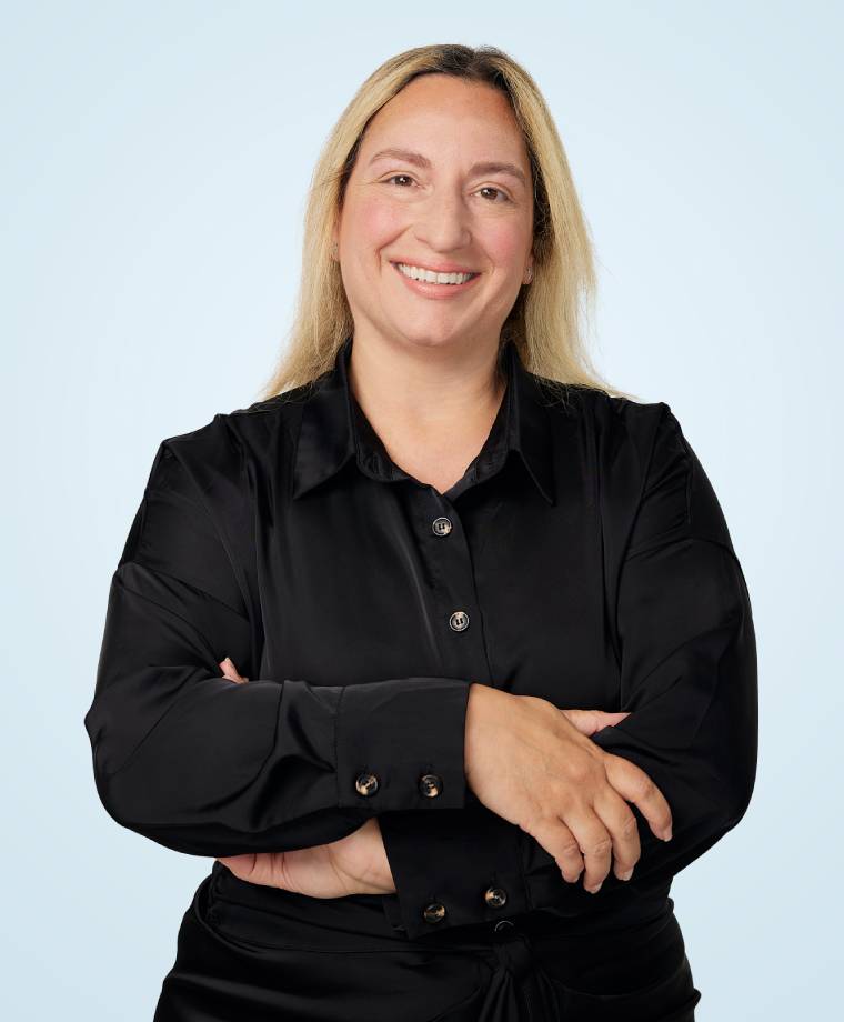 holly.jpg__PID:1f866bd0-5ef5-4976-b2a0-e38501b63a2a